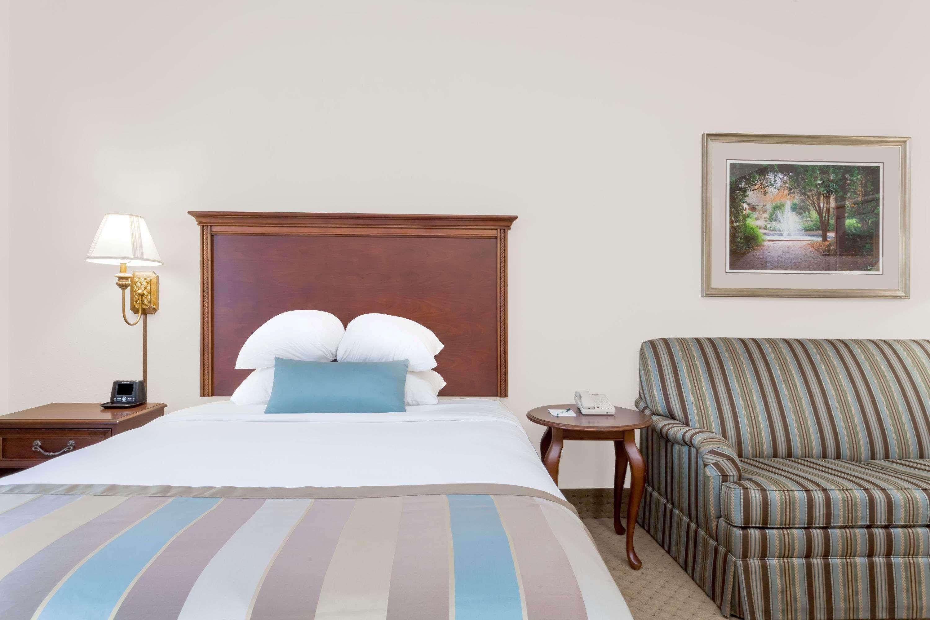 Hotel Wingate By Wyndham Columbia/Lexington Extérieur photo