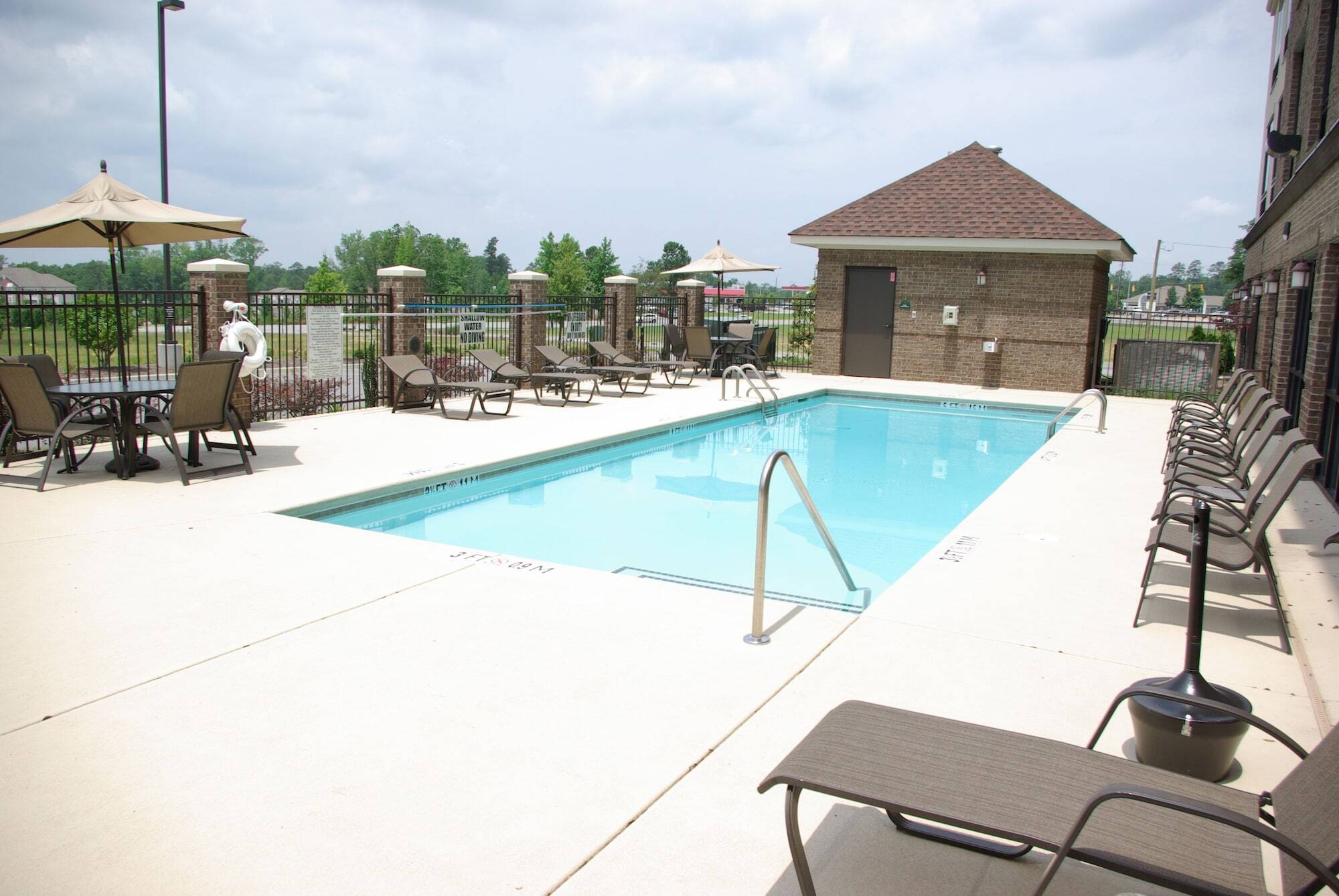 Hotel Wingate By Wyndham Columbia/Lexington Extérieur photo